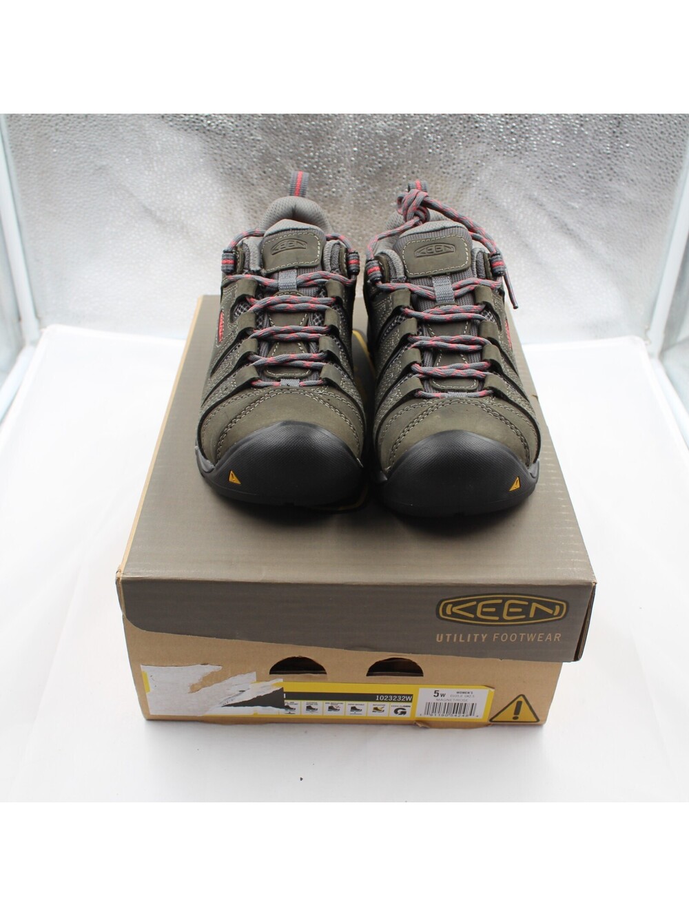 KEEN Utility Flint II Women's Size 5 Wide Steel Toe Work Shoes Magnet Rose